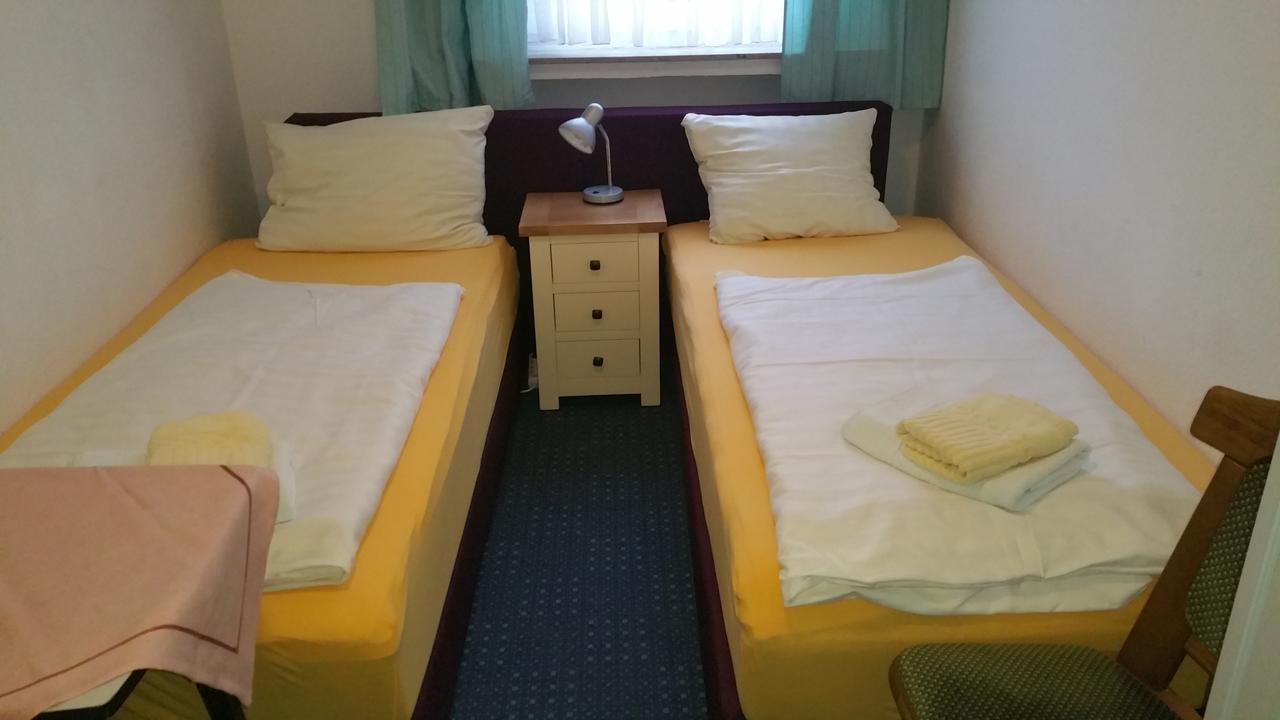 Zweibettzimmer